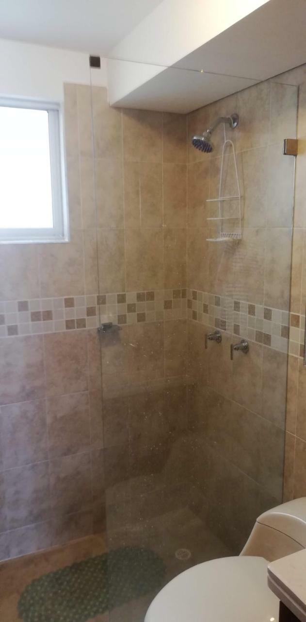 Habitacion Con Bano Privado トゥンハ エクステリア 写真